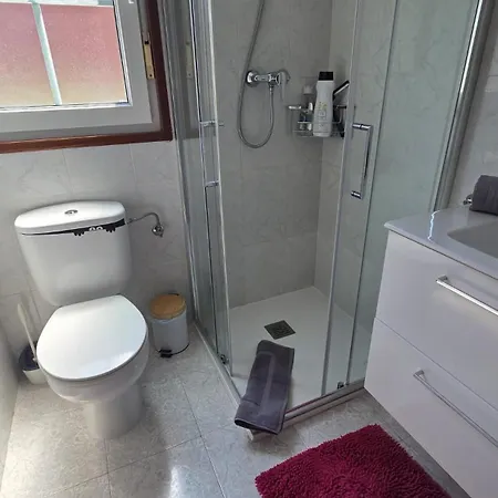 2 Bedroom 2 Bathroom With Pool And Garage *