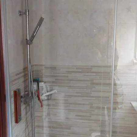 2 Bedroom 2 Bathroom With Pool And Garage Апартаменты
