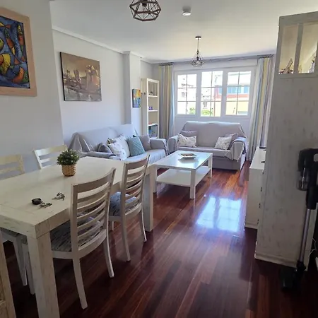 2 Bedroom 2 Bathroom With Pool And Garage Апартаменты Кастро-Урдиалес